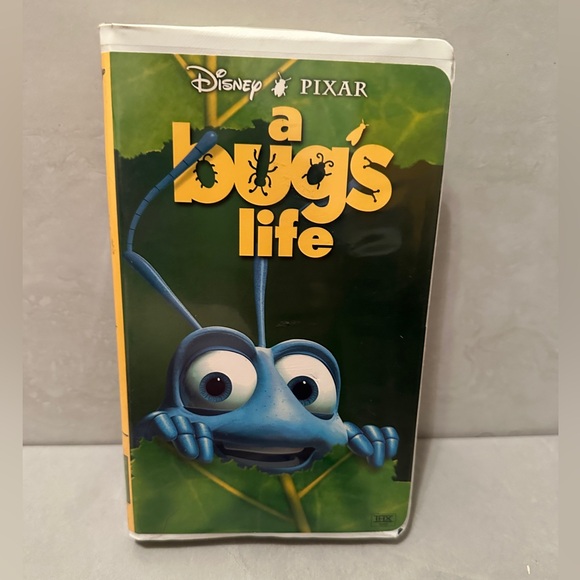 A Bugs Life 1999 Disney Pixar VHS Flik Cover PreOwned - Picture 1 of 3
